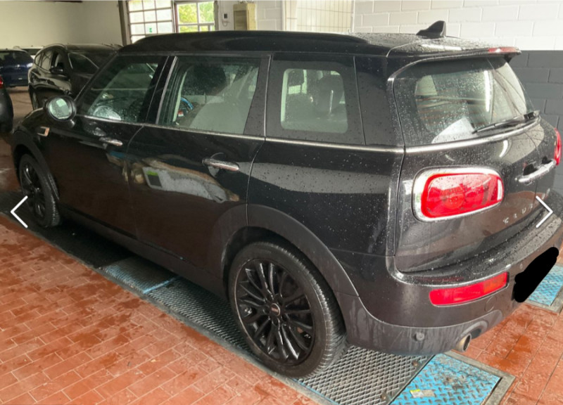 Photo 3 de l'offre de MINI CLUBMAN III ONE 102 BVA GPS Radars JA17 LED SC à 18490€ chez Mérignac auto