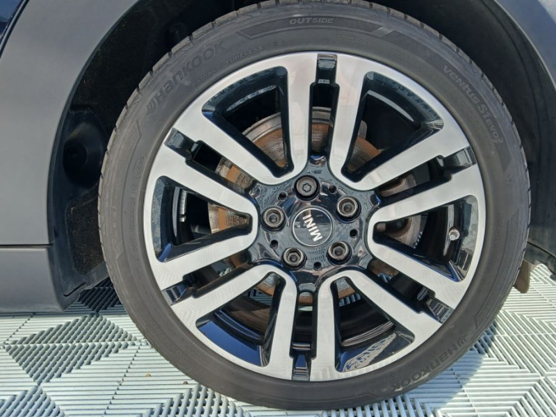 Photo 7 de l'offre de MINI MINI III (F56) NEW 1.5i 136 BVA7 COOPER 5P CUIR TOE Camera Key Less HUD Hifi... à 29900€ chez Mérignac auto