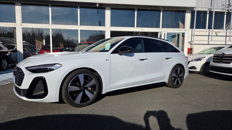 Audi A5 AVANT III 2.0 TDI 204 S Tronic 7 S LINE Pack Tech Plus Matrix 2 Ecrans DIESEL BLANC GLACIER MÉTAL Occasion à vendre