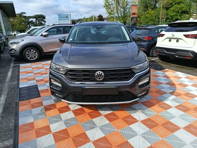 Photo 8 de l'offre de VOLKSWAGEN T-ROC 1.0 TSI 115 BVM6 LOUNGE Business Camera ACC CarPlay à 18950€ chez Mérignac auto