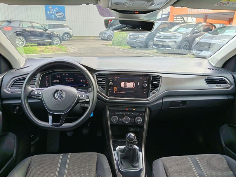 Photo 5 de l'offre de VOLKSWAGEN T-ROC 1.0 TSI 115 BVM6 LOUNGE Business Camera ACC CarPlay à 18950€ chez Mérignac auto