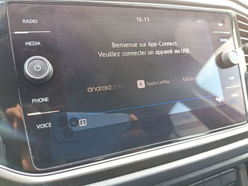 Photo 7 de l'offre de VOLKSWAGEN T-ROC 1.0 TSI 115 BVM6 LOUNGE Business Camera ACC CarPlay à 18950€ chez Mérignac auto