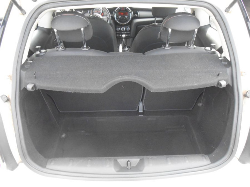 Photo 5 de l'offre de MINI MINI III ONE 102 BVM6 3P CLIM Bluetooth JA16p à 11450€ chez Mérignac auto