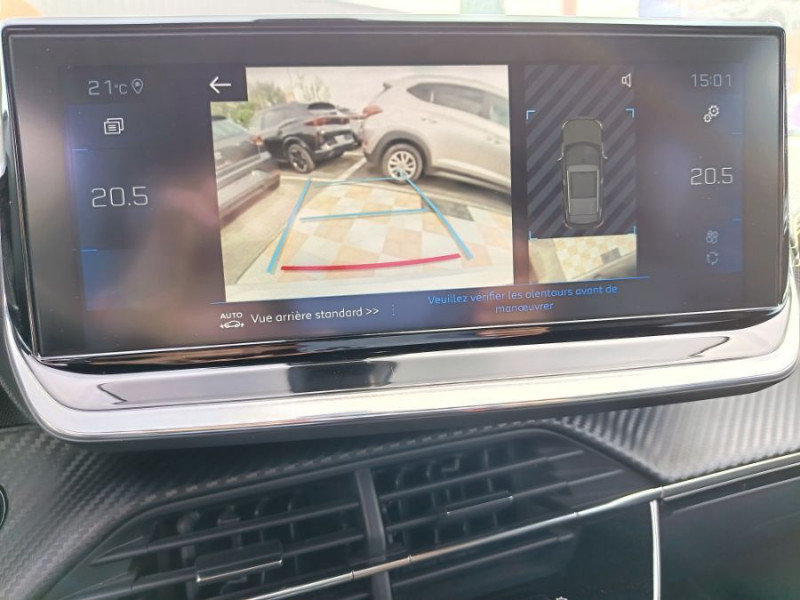 Photo 7 de l'offre de PEUGEOT 2008 II 1.2 PureTech 130 BVM6 GT LINE GPS Camera à 13450€ chez Mérignac auto