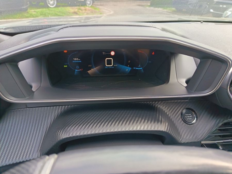 Photo 11 de l'offre de PEUGEOT 2008 II 1.2 PureTech 130 BVM6 GT LINE GPS Camera à 13450€ chez Mérignac auto