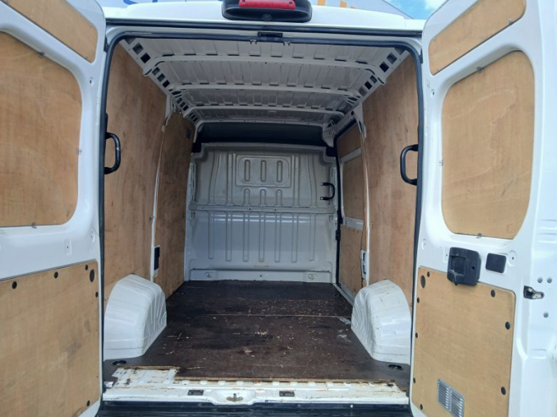 Photo 3 de l'offre de CITROEN JUMPER 35 L2H2 2.0 BlueHDi 130 BVM6 3T5 CLUB Camera 2AirBags 17900HT à 17900€ chez Mérignac auto