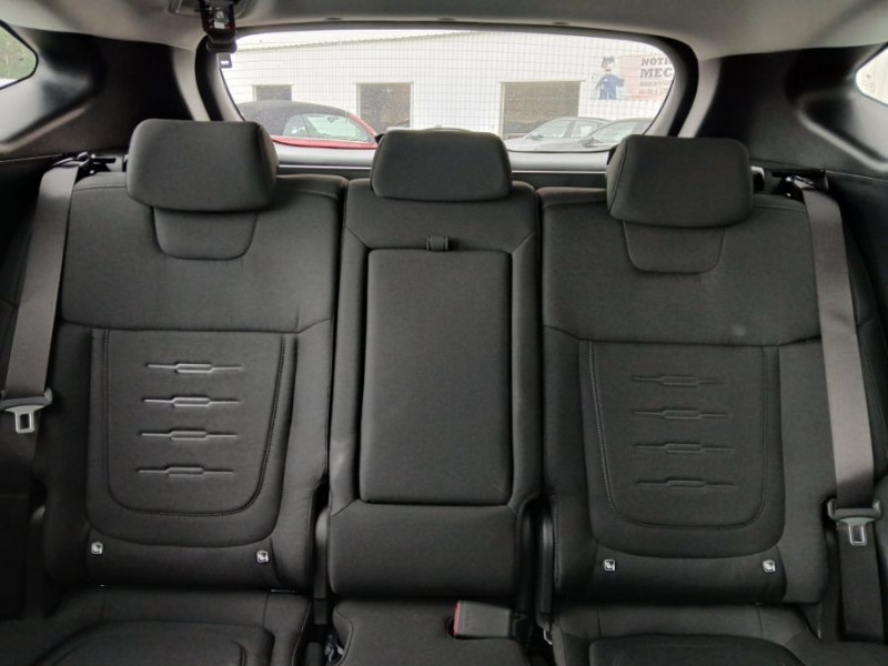 Photo 36 de l'offre de HYUNDAI TUCSON IV (2) 1.6 T-GDI 215 HYBRID BVA6 2WD STYLE PACK CREATIVE à 33870€ chez Mérignac auto