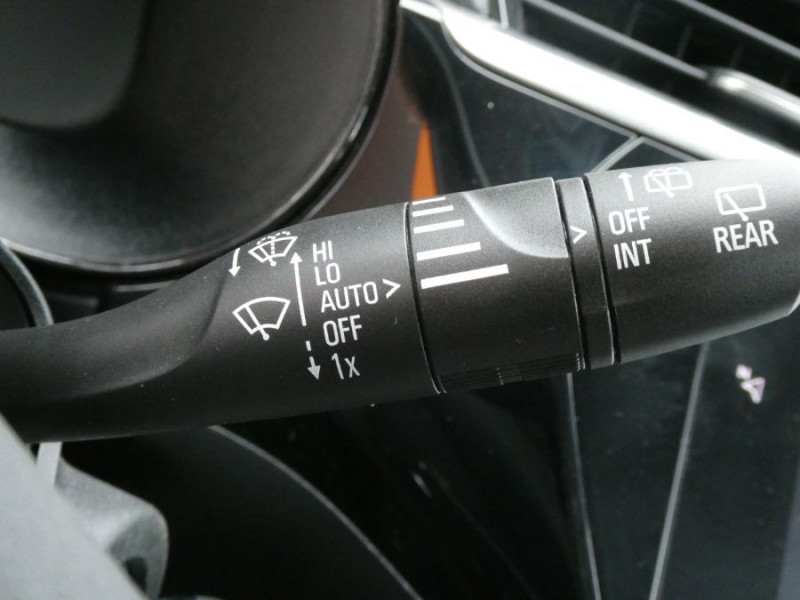 Photo 24 de l'offre de OPEL CORSA VI 1.2 Turbo 100 BVM6 ELEGANCE Camera Radars CarPlay JA16 à 12950€ chez Mérignac auto