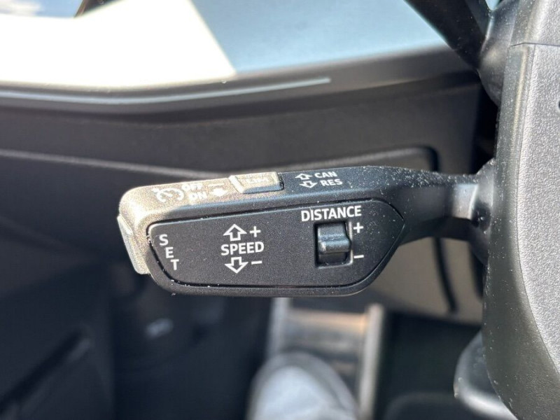 Photo 20 Audi A3 SPORTBACK SPORTBACK New IV 35 TDI 150 S Tronic 7 S LINE Int + Ext. TOIT Ouvrant SC JA18 DIESEL GRIS DAYTONA en vente chez Mérignac auto Photo 20 de l'offre de AUDI A3 SPORTBACK SPORTBACK New IV 35 TDI 150 S Tronic 7 S LINE Int + Ext. TOIT Ouvrant SC JA18 à 38450€ chez Mérignac auto