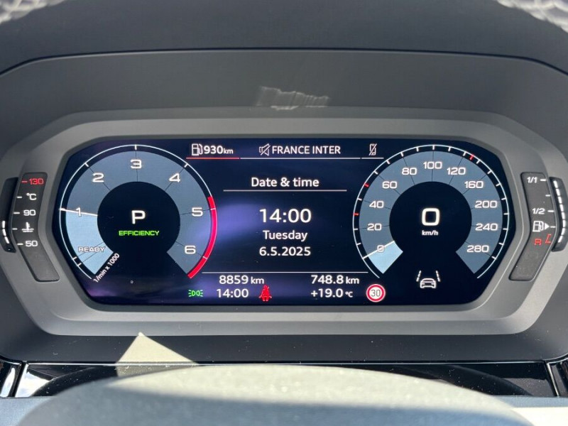 Photo 22 Audi A3 SPORTBACK SPORTBACK New IV 35 TDI 150 S Tronic 7 S LINE Int + Ext. TOIT Ouvrant SC JA18 DIESEL GRIS DAYTONA en vente chez Mérignac auto Photo 22 de l'offre de AUDI A3 SPORTBACK SPORTBACK New IV 35 TDI 150 S Tronic 7 S LINE Int + Ext. TOIT Ouvrant SC JA18 à 38450€ chez Mérignac auto