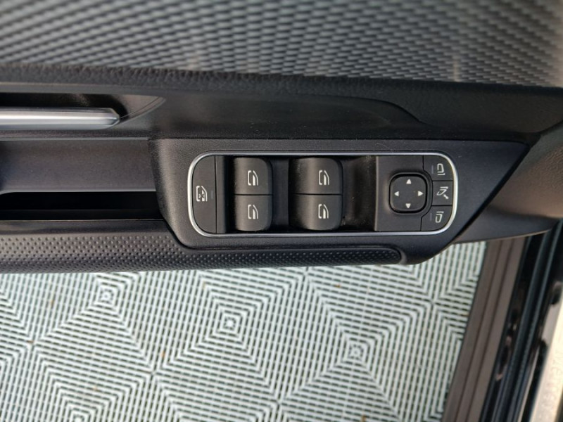 Photo 38 de l'offre de MERCEDES-BENZ CLASSE B 200d 150 8G-DCT BUSINESS TOIT Ouvrant GPS SC Camera Radars à 26950€ chez Mérignac auto