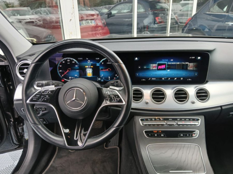 Photo 18 Mercedes-Benz CLASSE E SW IV 200 D 160cv 9G-Tronic CUIR Camera Hayon EL. Attel. DIESEL NOIR OBSIDIEN MÉTAL en vente chez Mérignac auto Photo 18 de l'offre de MERCEDES-BENZ CLASSE E SW IV 200 D 160cv 9G-Tronic CUIR Camera Hayon EL. Attel. à 31950€ chez Mérignac auto