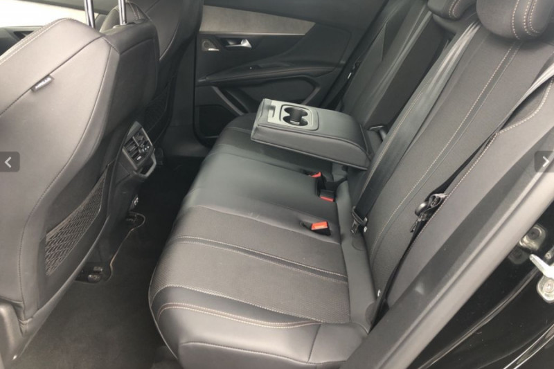 Photo 6 de l'offre de PEUGEOT 3008 II (2) 1.5 BlueHDi 130 EAT8 GT Camera 360° à 30450€ chez Mérignac auto