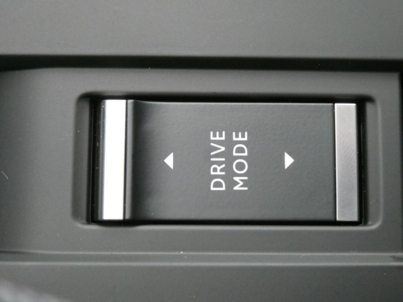 Photo 34 de l'offre de CITROEN C5 AIRCROSS NEW (2) 1.5 BlueHDi 130 EAT8 MAX Bi Ton à 29950€ chez Mérignac auto