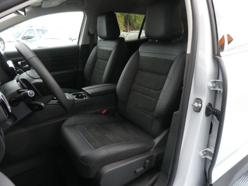 Photo 5 de l'offre de CITROEN C5 AIRCROSS NEW (2) 1.5 BlueHDi 130 EAT8 MAX Bi Ton à 29950€ chez Mérignac auto