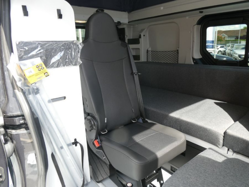 Photo 8 de l'offre de RENAULT TRAFIC VAN ANTILOPE VAN Aménagé FLEX PLUS 2.0 DCi 130 BVM6 L1 PK Confort 4PL Attel+Pte Vélo à 56000€ chez Mérignac auto