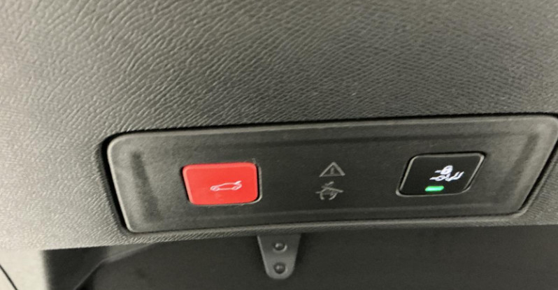 Photo 4 de l'offre de PEUGEOT 508 1.5 BlueHDi 130 EAT8 ALLURE PACK Coffre EL. ACC SC 1ère Main à 21950€ chez Mérignac auto