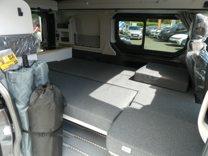 Photo 7 de l'offre de RENAULT TRAFIC VAN ANTILOPE VAN Aménagé FLEX PLUS 2.0 DCi 130 BVM6 L1 PK Confort 4PL Attel+Pte Vélo à 56000€ chez Mérignac auto