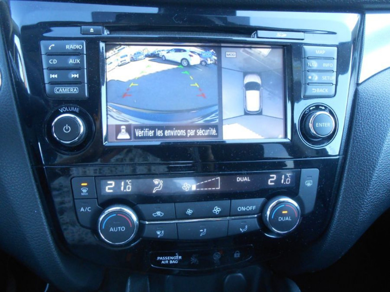 Photo 7 de l'offre de NISSAN QASHQAI 1.2 DIG-T 115 BVM6 N-CONNECTA Toit Pano Cam. 360° à 14450€ chez Mérignac auto