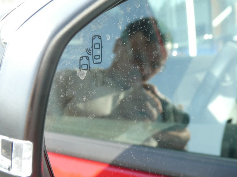 Photo 20 de l'offre de PEUGEOT 3008 II (2) 1.5 BlueHDi 130 EAT8 ALLURE PACK Hayon EL. ACC Camera à 25450€ chez Mérignac auto