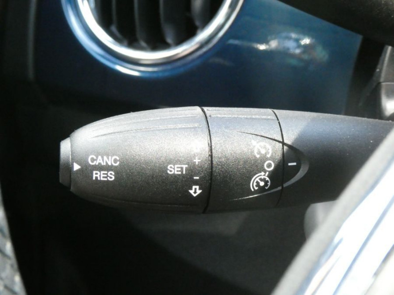 Photo 28 de l'offre de FIAT 500 1.0 70 BVM6 HYBRID DOLCEVITA Toit Pano CarPlay 7" à 13450€ chez Mérignac auto