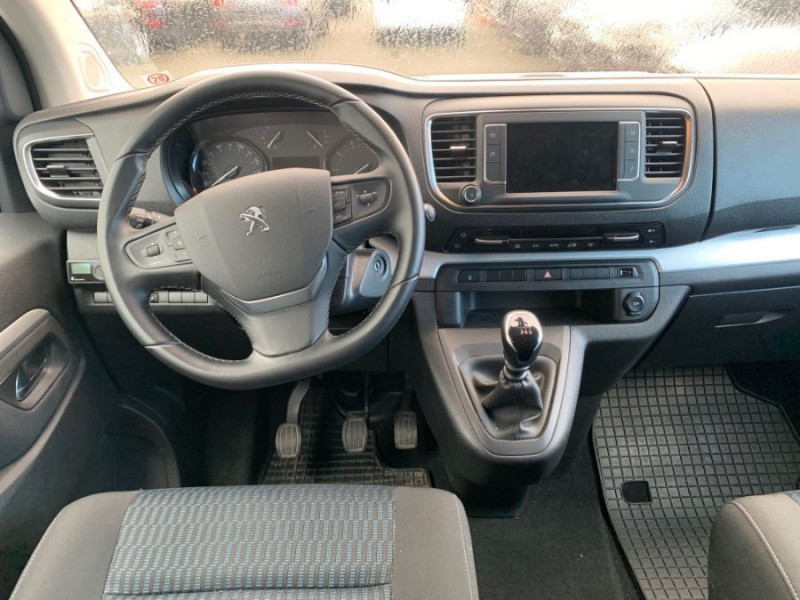 Photo 8 de l'offre de PEUGEOT EXPERT 2.0 BlueHDi 145 BVM6 VANSTER 5PL 2 Lits Chauffage 1ère Main à 47950€ chez Mérignac auto