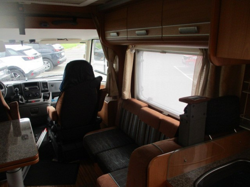 Photo 13 de l'offre de FIAT DUCATO CAMPING CAR DETHLEFFS GLOBEBUS I4 à 44990€ chez AUTOMOBILES DE A A Z DOMALAIN