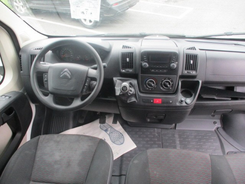 Photo 8 de l'offre de CITROEN JUMPER FG 35 L2H2 2.0 BLUEHDI 130 CABINE APPROFONDIE CONFORT à 23990€ chez AUTOMOBILES DE A A Z DOMALAIN
