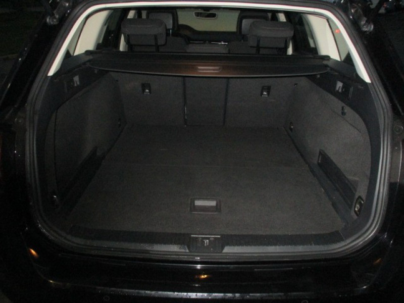Photo 12 de l'offre de VOLKSWAGEN PASSAT SW 1.6 TDI 120CH BLUEMOTION TECHNOLOGY CONFORTLINE BUSINESS DSG7 à 12990€ chez AUTOMOBILES DE A A Z DOMALAIN