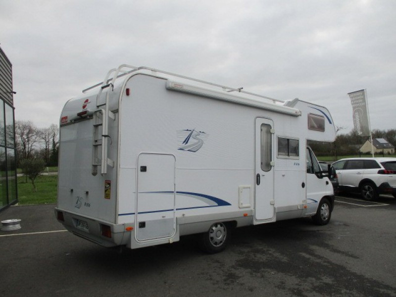 Photo 4 de l'offre de FIAT DUCATO CCB MAXI 2.8 JTD 128CH DOUBLE CABINE PACK à 28990€ chez AUTOMOBILES DE A A Z DOMALAIN