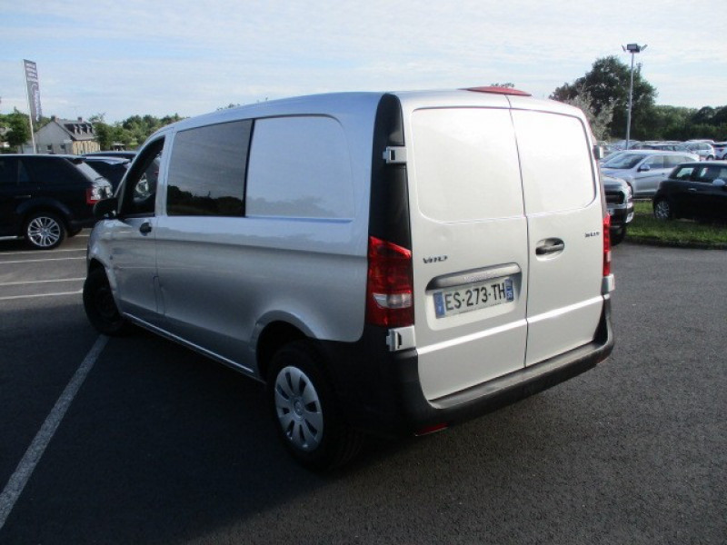 Photo 3 de l'offre de MERCEDES-BENZ VITO FG 111 CDI MIXTO COMPACT SELECT E6 à 20990€ chez AUTOMOBILES DE A A Z DOMALAIN