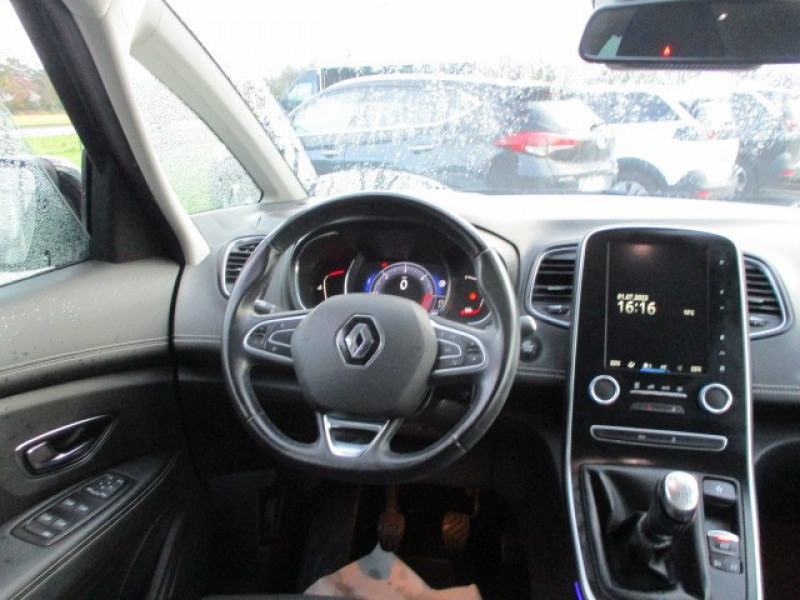 Photo 10 de l'offre de RENAULT SCENIC IV 1.5 DCI 110CH ENERGY INTENS à 13990€ chez AUTOMOBILES DE A A Z DOMALAIN