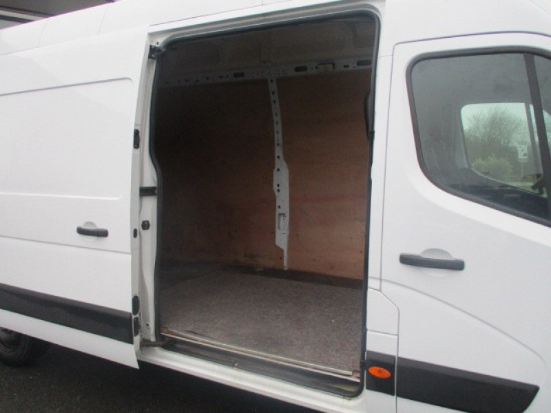 Photo 7 de l'offre de RENAULT MASTER III FG F3500 L3H3 2.3 DCI 130CH GRAND CONFORT EURO6 à 23990€ chez AUTOMOBILES DE A A Z DOMALAIN