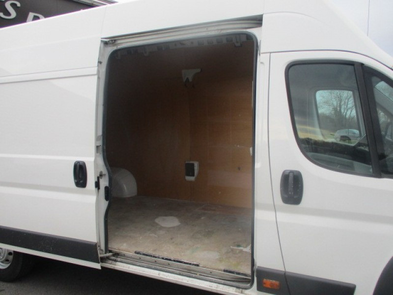 Photo 7 de l'offre de CITROEN JUMPER CCB 4-35 L4 HDI120 à 19990€ chez AUTOMOBILES DE A A Z DOMALAIN