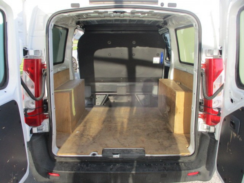 Photo 10 de l'offre de TOYOTA PROACE L2H1 90 D-4D à 24990€ chez AUTOMOBILES DE A A Z DOMALAIN