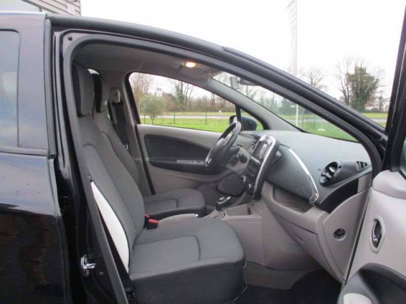 Photo 5 de l'offre de RENAULT ZOE INTENS CHARGE RAPIDE TYPE 2 à 9990€ chez AUTOMOBILES DE A A Z DOMALAIN