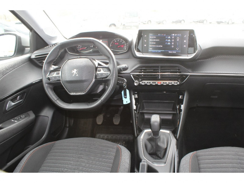 Photo 3 de l'offre de PEUGEOT 208 1.2 PURETECH 75CH S&S ACTIVE BUSINESS à 15990€ chez AUTOMOBILES DE A A Z DOMALAIN