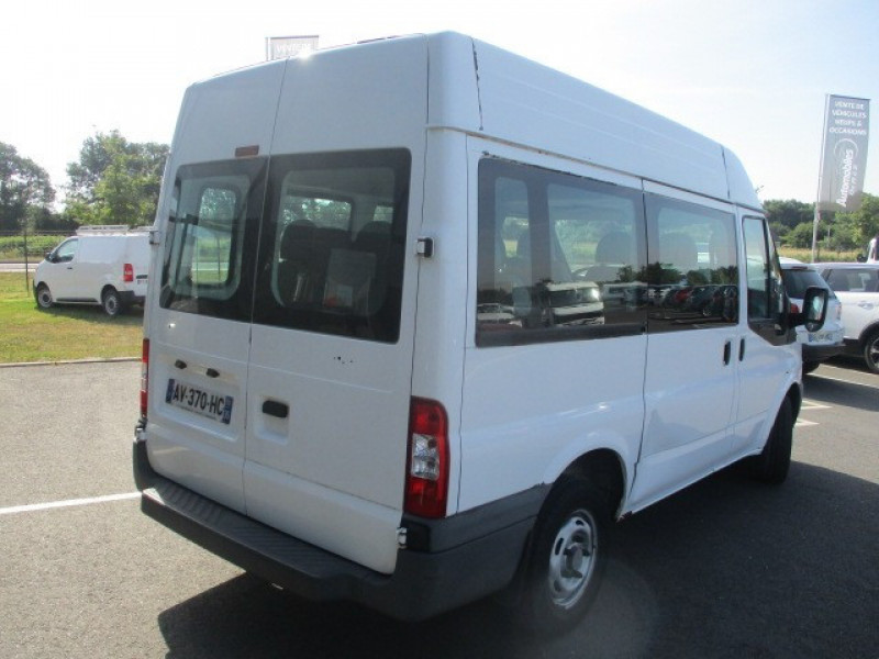 Photo 3 de l'offre de FORD TRANSIT KOMBI 300M 2.2 TDCI 115CH à 16990€ chez AUTOMOBILES DE A A Z DOMALAIN
