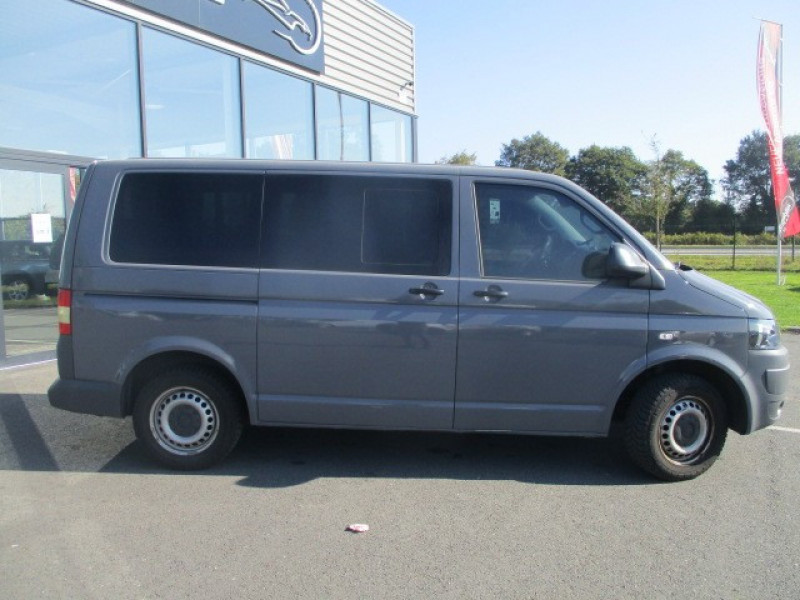 Photo 2 de l'offre de VOLKSWAGEN TRANSPORTER FG 2.8T L1H1 2.0 TDI 140CH TPMR à 20990€ chez AUTOMOBILES DE A A Z DOMALAIN