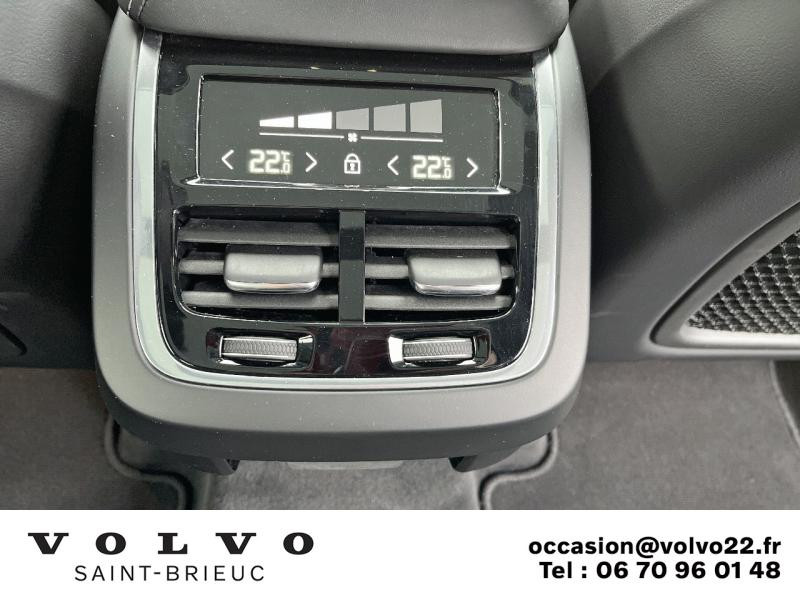 Photo 8 de l'offre de VOLVO XC60 B5 AdBlue AWD 235ch Inscription Luxe Geartronic à 40990€ chez Côte Ouest Automobiles