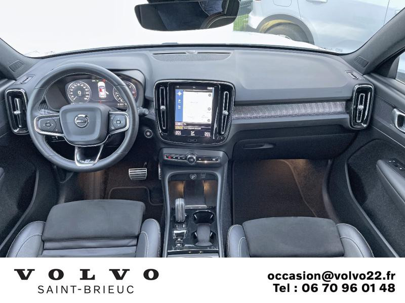 Photo 5 de l'offre de VOLVO XC40 D4 AdBlue AWD 190ch R-Design Geartronic 8 à 34990€ chez Côte Ouest Automobiles