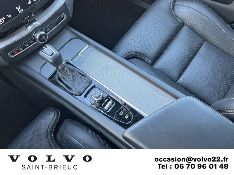 Photo 19 de l'offre de VOLVO XC60 D5 AdBlue AWD 235ch Inscription Geartronic à 40990€ chez Côte Ouest Automobiles