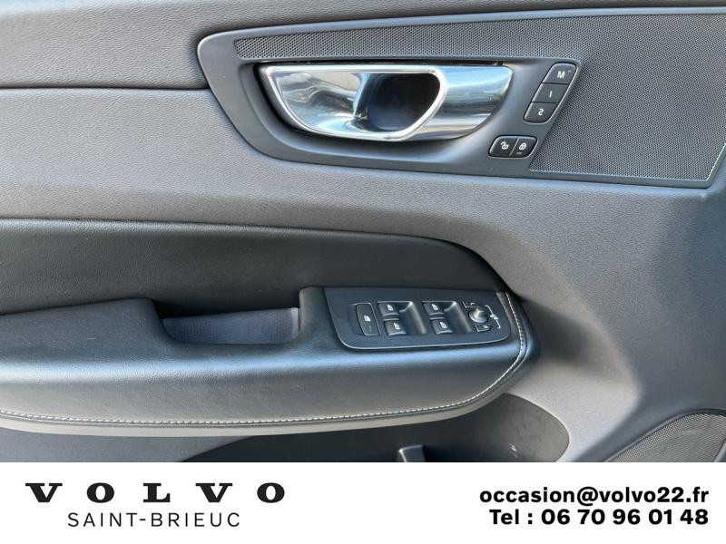 Photo 11 de l'offre de VOLVO XC60 D5 AdBlue AWD 235ch Inscription Geartronic à 40990€ chez Côte Ouest Automobiles