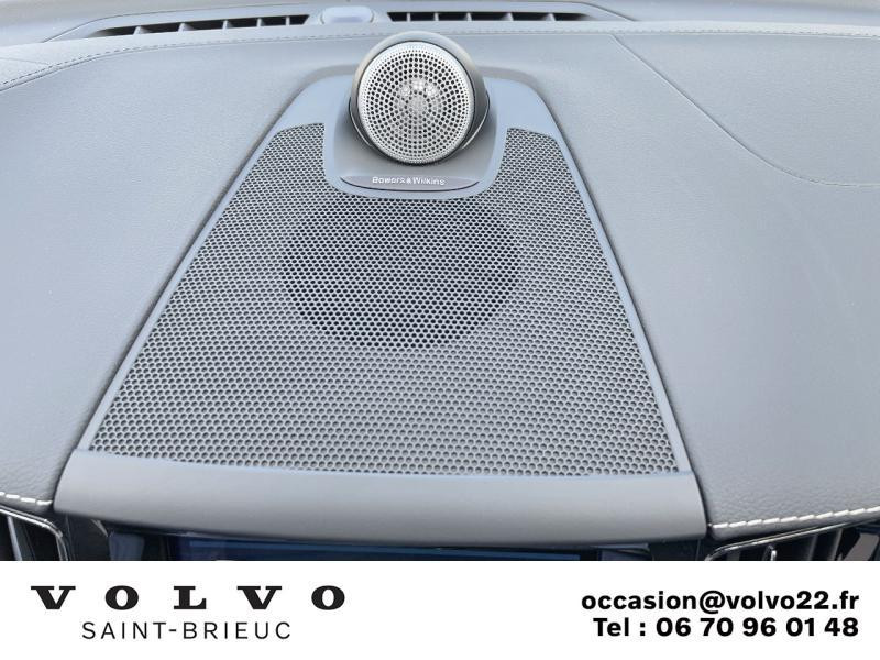 Photo 11 de l'offre de VOLVO XC60 T6 AWD 253 + 87ch R-Design Geartronic à 59990€ chez Côte Ouest Automobiles
