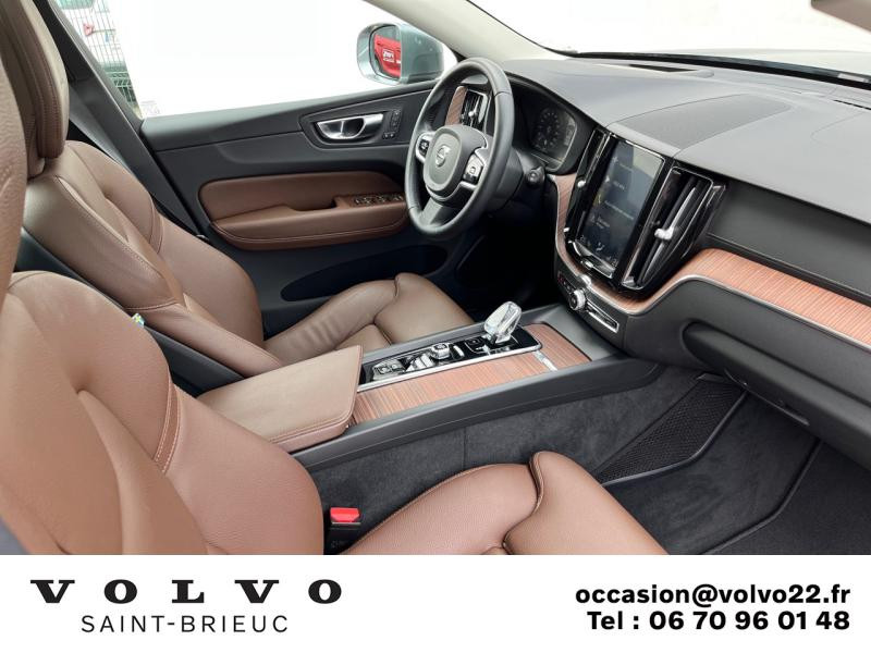 Photo 6 de l'offre de VOLVO XC60 B4 AdBlue AWD 197ch Inscription Luxe Geartronic à 45990€ chez Côte Ouest Automobiles
