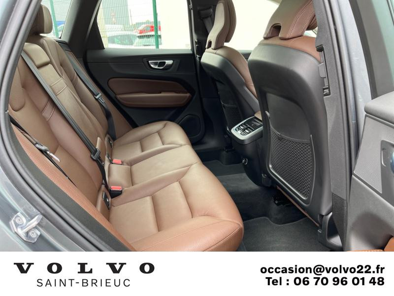 Photo 7 de l'offre de VOLVO XC60 B4 AdBlue AWD 197ch Inscription Luxe Geartronic à 45990€ chez Côte Ouest Automobiles