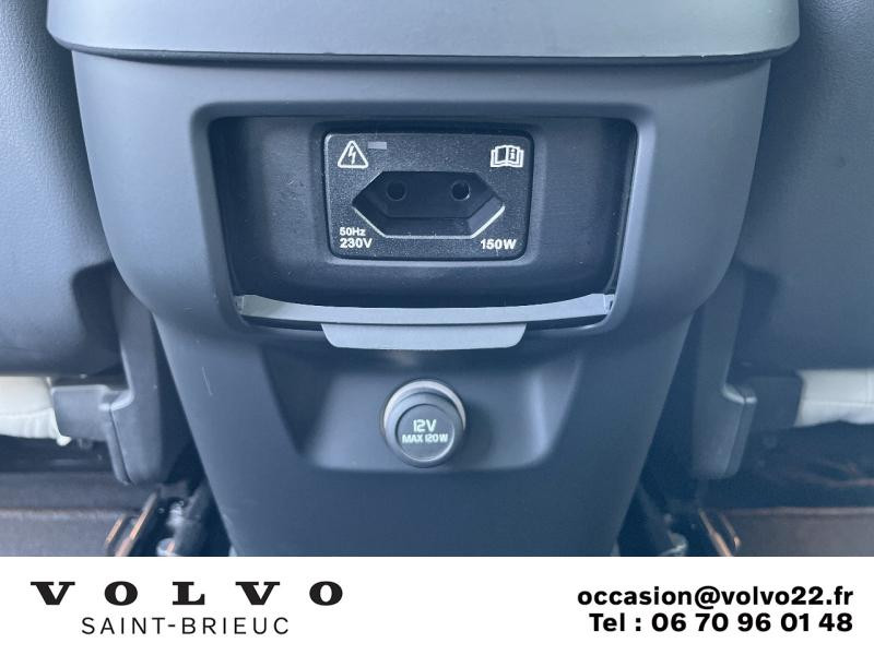 Photo 10 de l'offre de VOLVO XC60 B4 AdBlue AWD 197ch Inscription Luxe Geartronic à 45990€ chez Côte Ouest Automobiles