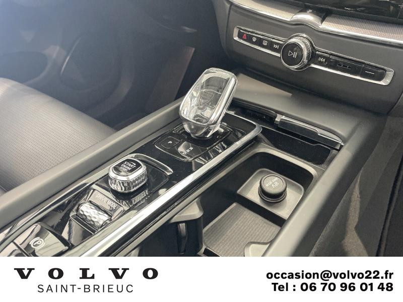Photo 9 de l'offre de VOLVO XC60 T6 AWD 253 + 87ch Inscription Luxe Geartronic à 67990€ chez Côte Ouest Automobiles