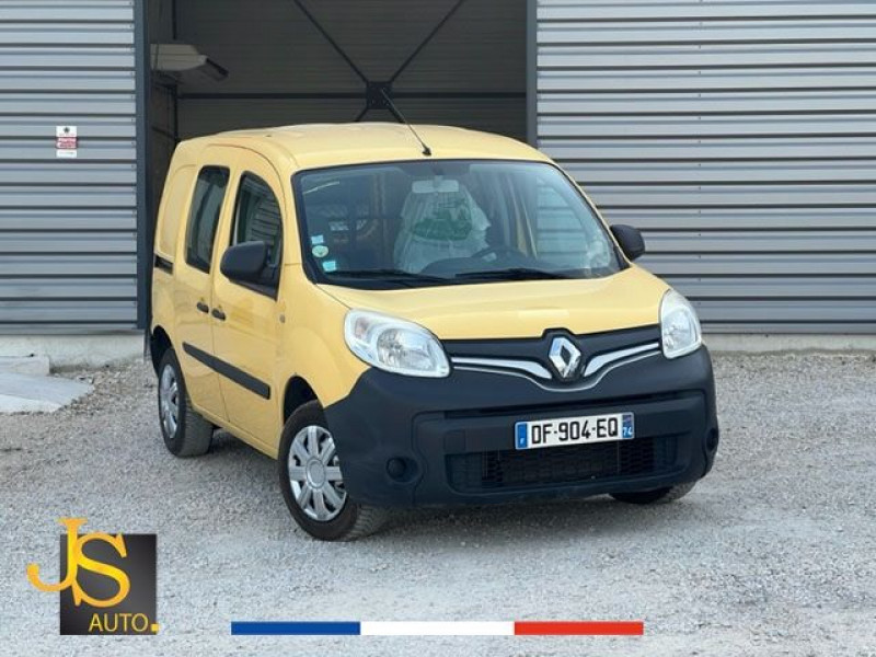 Renault KANGOO DCI 75 CH PRO+ AVEC 83 050 KM VITRÉ Diesel JAUNE Occasion à vendre