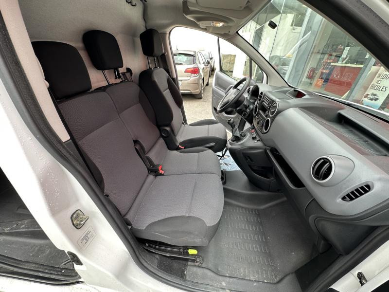 Photo 14 de l'offre de CITROEN Berlingo M 1.6 BlueHDi 75 Club à 13800€ chez Garage Guézénec
